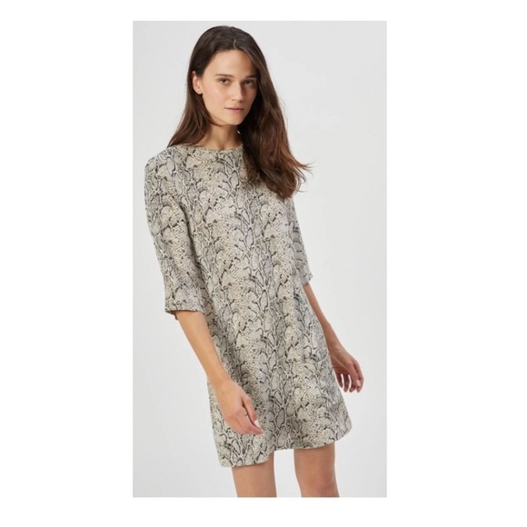 Equipment Aubrey Silk Dress in Sneak Print. - Picture 4 of 9